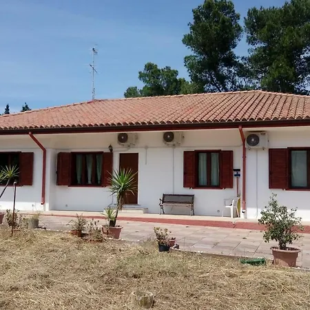 Montis Villa Porto Pino